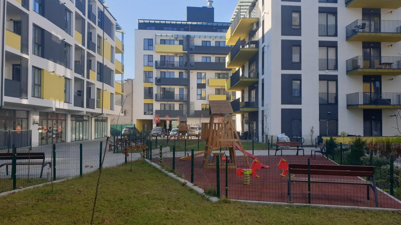 Ultracentral 5* Boutique Hotel Style Apartment. Brand New. 2 Rooms. Spacious. Free Parking Cluj-Napoca Luaran gambar