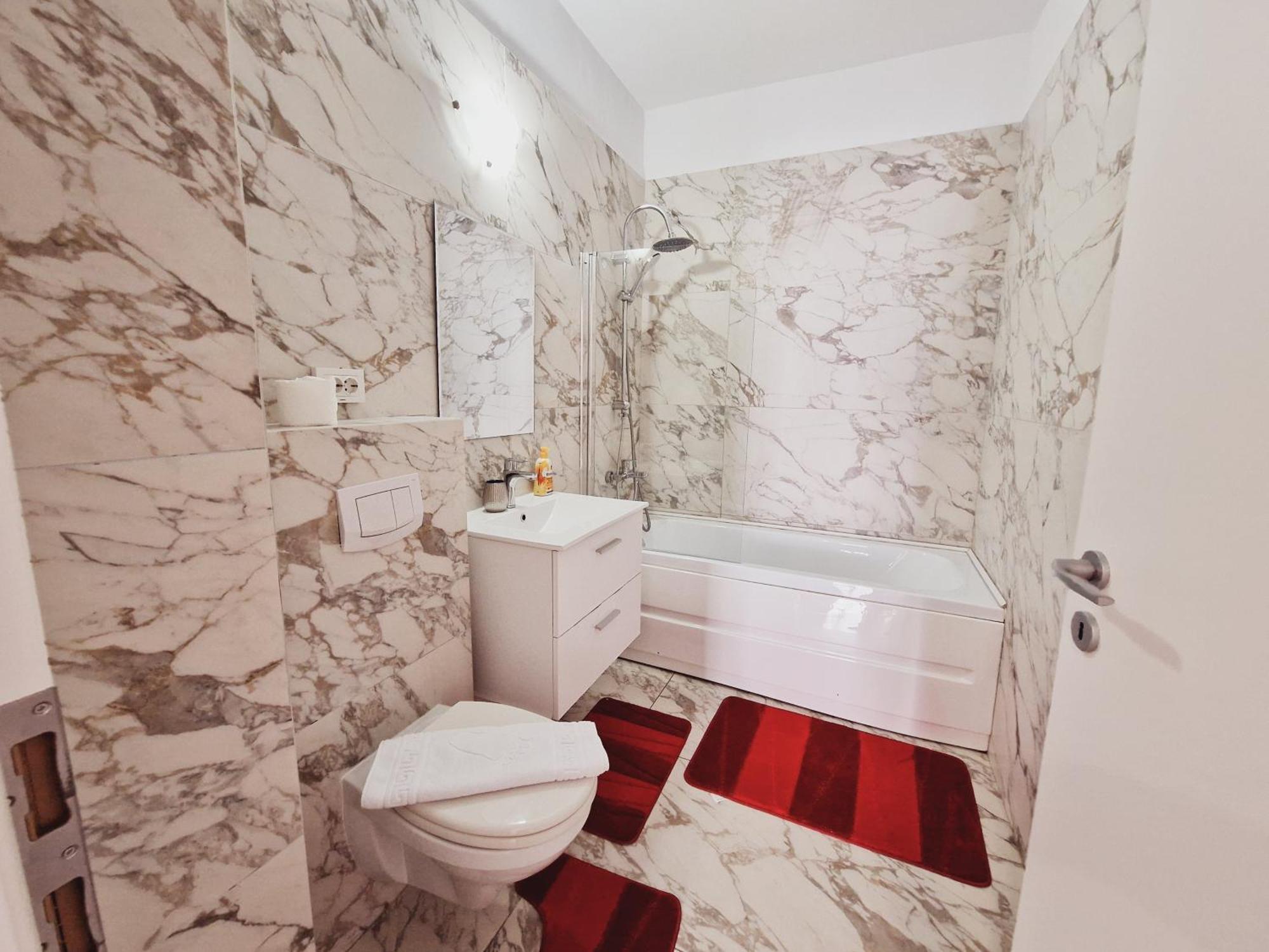 Ultracentral 5* Boutique Hotel Style Apartment. Brand New. 2 Rooms. Spacious. Free Parking Cluj-Napoca Luaran gambar
