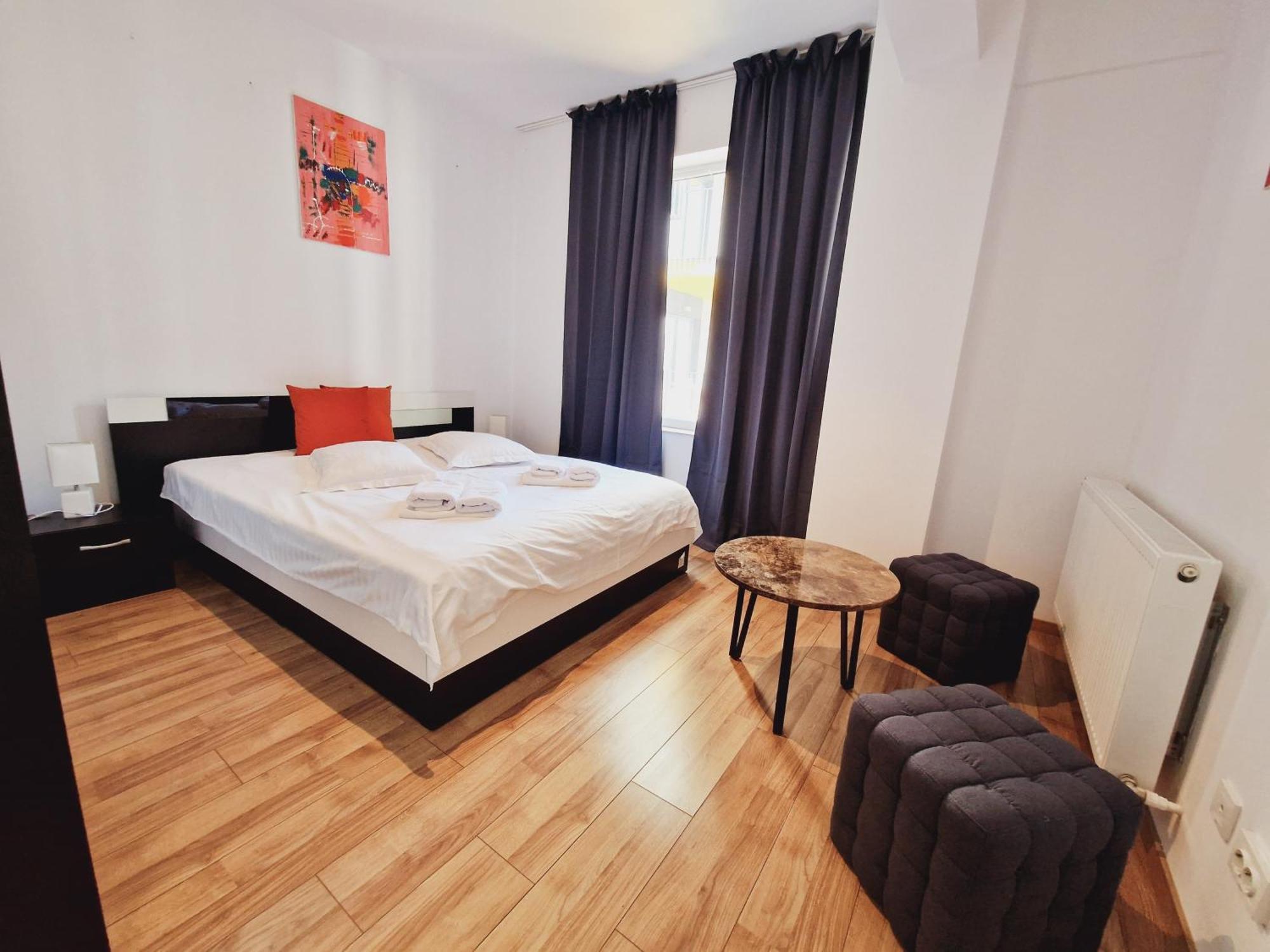 Ultracentral 5* Boutique Hotel Style Apartment. Brand New. 2 Rooms. Spacious. Free Parking Cluj-Napoca Luaran gambar