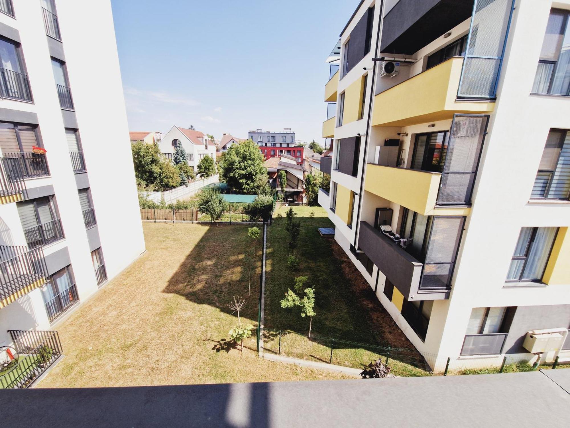 Ultracentral 5* Boutique Hotel Style Apartment. Brand New. 2 Rooms. Spacious. Free Parking Cluj-Napoca Luaran gambar