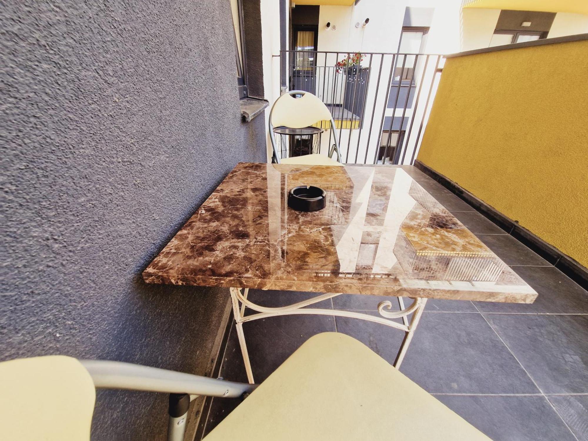 Ultracentral 5* Boutique Hotel Style Apartment. Brand New. 2 Rooms. Spacious. Free Parking Cluj-Napoca Luaran gambar